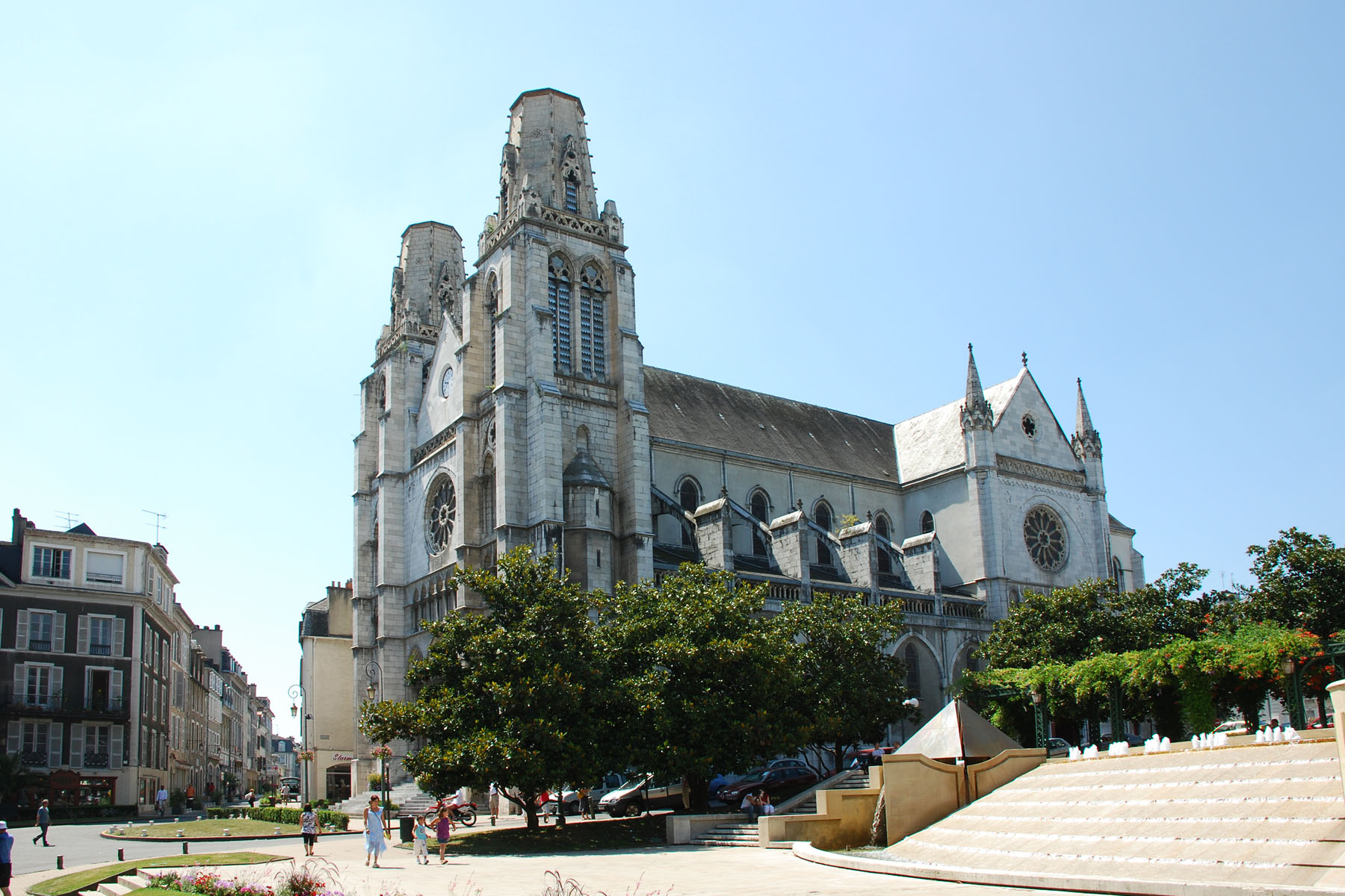 Pau